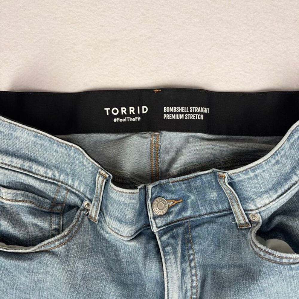 Torrid Bombshell Straight Jeans Women's 38x27 Blue Premium Stretch Mom High Rise - Picture 4 of 10